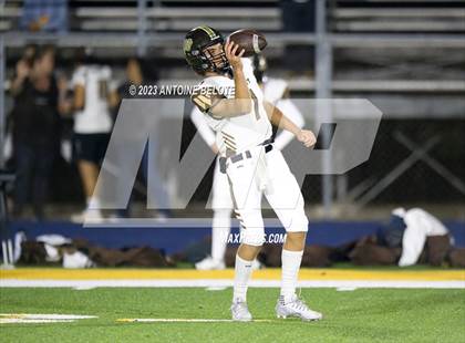 Thumbnail 3 in West @ Cerritos photogallery.