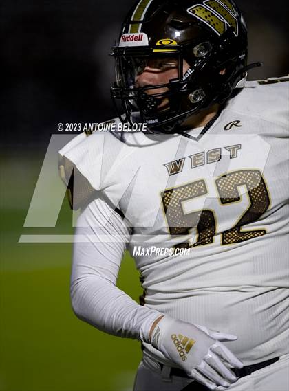 Thumbnail 3 in West @ Cerritos photogallery.