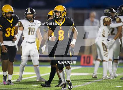 Thumbnail 1 in West @ Cerritos photogallery.