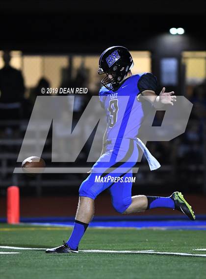 Thumbnail 3 in Stevenson @ Lincoln-Way East photogallery.