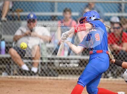 Thumbnail 1 in Mater Dei @ Los Alamitos photogallery.