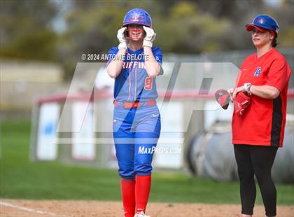 Thumbnail 1 in Mater Dei @ Los Alamitos photogallery.