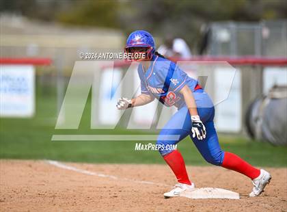 Thumbnail 1 in Mater Dei @ Los Alamitos photogallery.