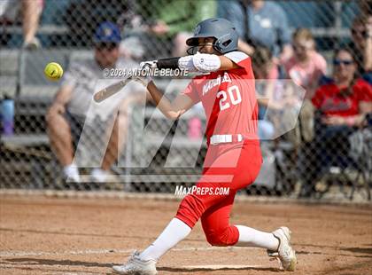 Thumbnail 2 in Mater Dei @ Los Alamitos photogallery.