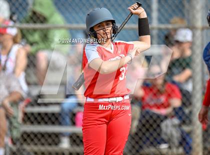 Thumbnail 2 in Mater Dei @ Los Alamitos photogallery.