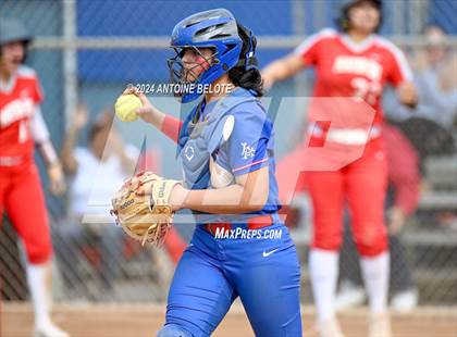 Thumbnail 1 in Mater Dei @ Los Alamitos photogallery.