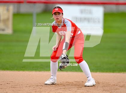 Thumbnail 3 in Mater Dei @ Los Alamitos photogallery.
