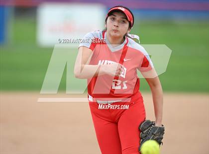 Thumbnail 2 in Mater Dei @ Los Alamitos photogallery.