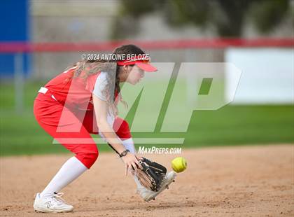 Thumbnail 1 in Mater Dei @ Los Alamitos photogallery.