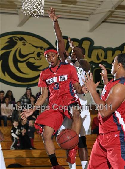 Thumbnail 3 in Pleasant Grove vs. Monterey Trail (Mark Macres Tournament) photogallery.