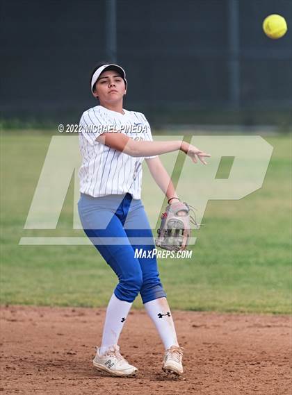 Thumbnail 3 in Tesoro @ El Toro photogallery.