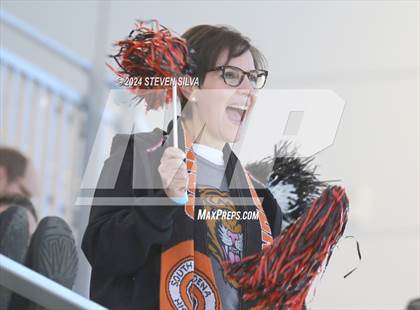 Thumbnail 3 in Cleveland vs. South Pasadena (CIF SoCal Regional Division 3 Final) photogallery.