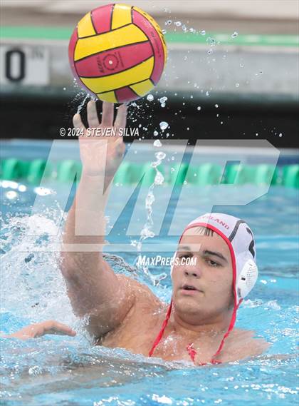 Thumbnail 3 in Cleveland vs. South Pasadena (CIF SoCal Regional Division 3 Final) photogallery.