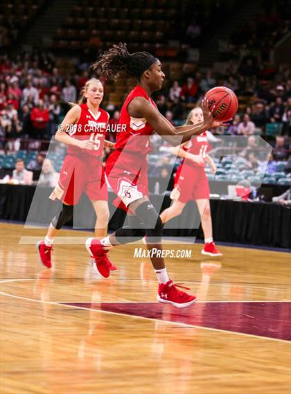 Thumbnail 2 in Regis Jesuit vs. Lakewood (CHSAA 5A Final Four) photogallery.