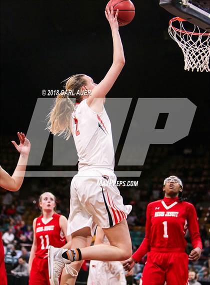 Thumbnail 2 in Regis Jesuit vs. Lakewood (CHSAA 5A Final Four) photogallery.