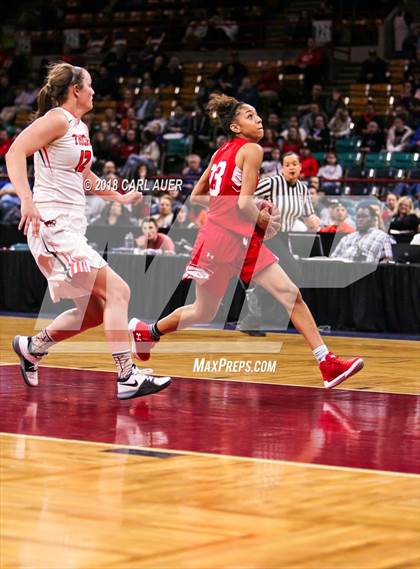 Thumbnail 1 in Regis Jesuit vs. Lakewood (CHSAA 5A Final Four) photogallery.
