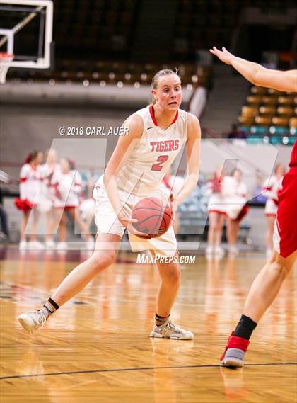 Thumbnail 1 in Regis Jesuit vs. Lakewood (CHSAA 5A Final Four) photogallery.
