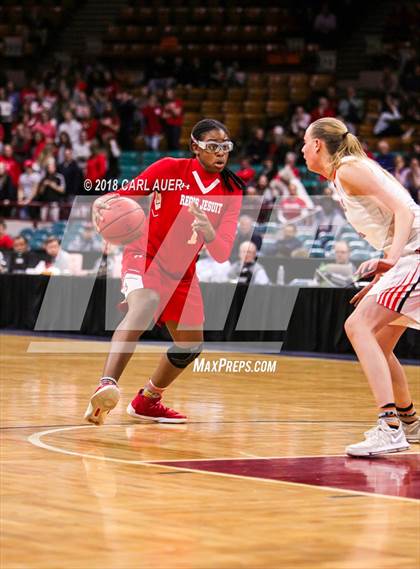 Thumbnail 2 in Regis Jesuit vs. Lakewood (CHSAA 5A Final Four) photogallery.