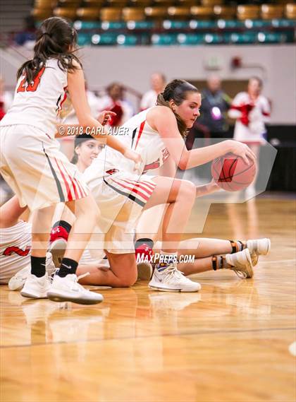 Thumbnail 1 in Regis Jesuit vs. Lakewood (CHSAA 5A Final Four) photogallery.