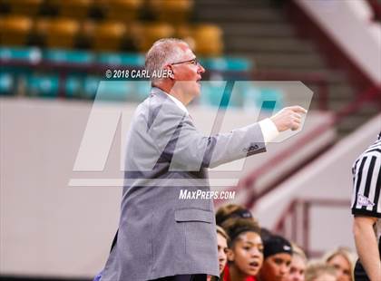 Thumbnail 1 in Regis Jesuit vs. Lakewood (CHSAA 5A Final Four) photogallery.