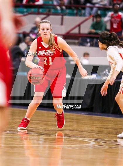 Thumbnail 3 in Regis Jesuit vs. Lakewood (CHSAA 5A Final Four) photogallery.