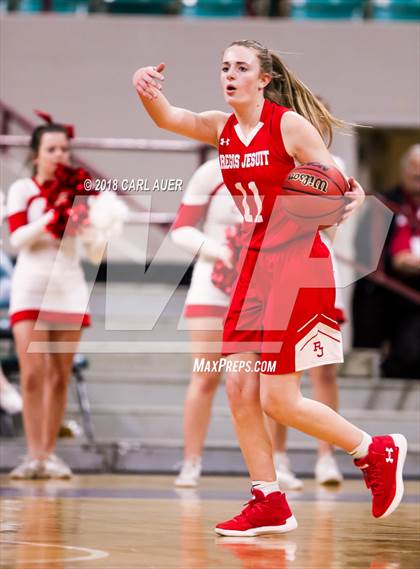 Thumbnail 1 in Regis Jesuit vs. Lakewood (CHSAA 5A Final Four) photogallery.