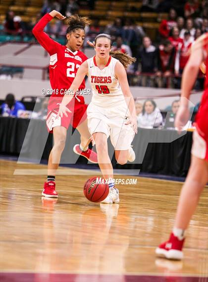 Thumbnail 3 in Regis Jesuit vs. Lakewood (CHSAA 5A Final Four) photogallery.