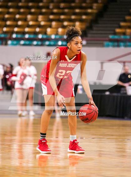 Thumbnail 2 in Regis Jesuit vs. Lakewood (CHSAA 5A Final Four) photogallery.