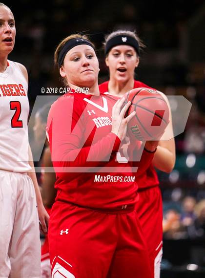 Thumbnail 1 in Regis Jesuit vs. Lakewood (CHSAA 5A Final Four) photogallery.