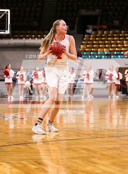 Thumbnail 1 in Regis Jesuit vs. Lakewood (CHSAA 5A Final Four) photogallery.