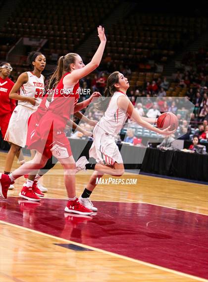 Thumbnail 2 in Regis Jesuit vs. Lakewood (CHSAA 5A Final Four) photogallery.