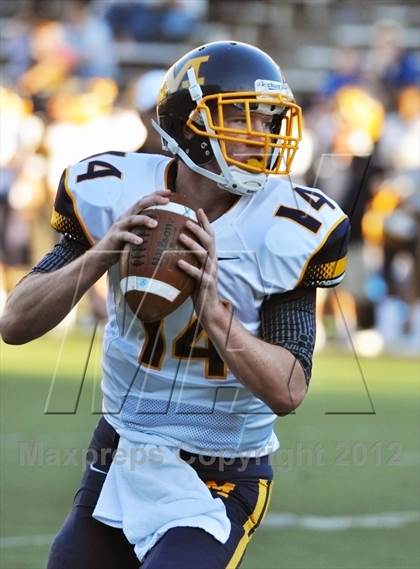 Thumbnail 1 in Archbishop Moeller vs. Lakota East (OHSAA D1 Region 4 Playoffs) photogallery.