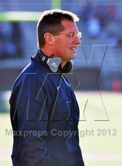 Thumbnail 3 in Archbishop Moeller vs. Lakota East (OHSAA D1 Region 4 Playoffs) photogallery.
