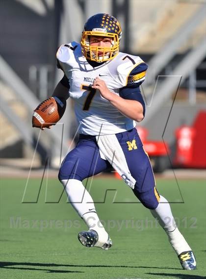 Thumbnail 3 in Archbishop Moeller vs. Lakota East (OHSAA D1 Region 4 Playoffs) photogallery.