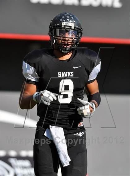 Thumbnail 2 in Archbishop Moeller vs. Lakota East (OHSAA D1 Region 4 Playoffs) photogallery.