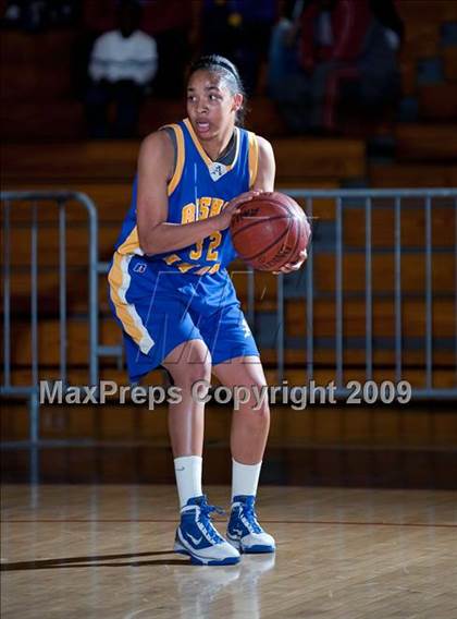 Thumbnail 1 in Etiwanda vs. Bishop Amat (Best of the West) photogallery.