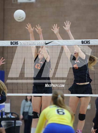 Thumbnail 3 in Santa Ynez @ Bakersfield Christian (CIF State Division III 1st Round) photogallery.