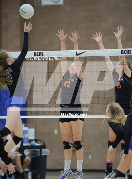 Thumbnail 2 in Santa Ynez @ Bakersfield Christian (CIF State Division III 1st Round) photogallery.