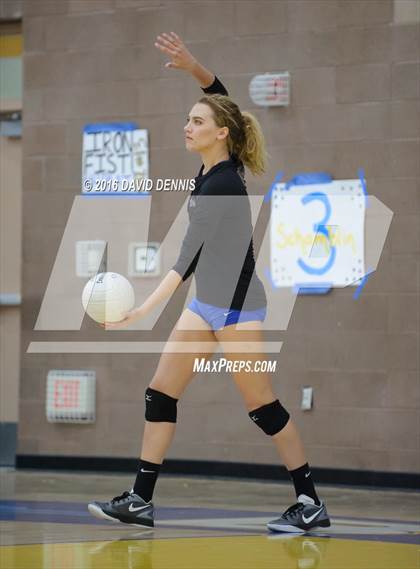 Thumbnail 2 in Santa Ynez @ Bakersfield Christian (CIF State Division III 1st Round) photogallery.