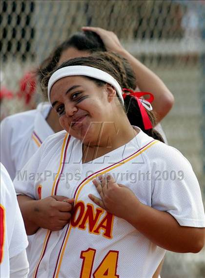 Thumbnail 1 in Corona vs. Norwalk photogallery.