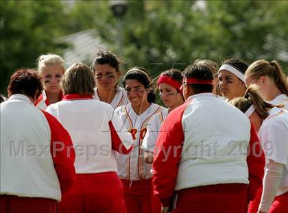 Thumbnail 3 in Corona vs. Norwalk photogallery.