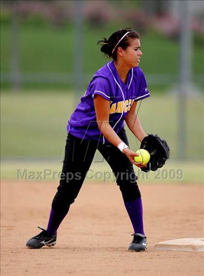 Thumbnail 3 in Corona vs. Norwalk photogallery.