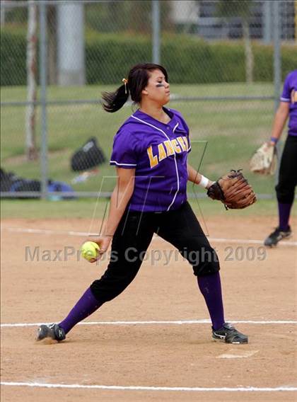 Thumbnail 1 in Corona vs. Norwalk photogallery.