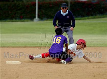 Thumbnail 2 in Corona vs. Norwalk photogallery.