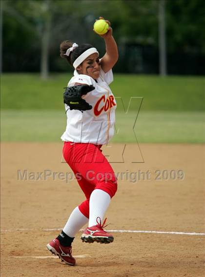 Thumbnail 3 in Corona vs. Norwalk photogallery.