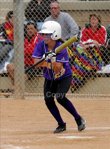 Thumbnail 3 in Corona vs. Norwalk photogallery.