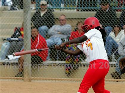 Thumbnail 3 in Corona vs. Norwalk photogallery.