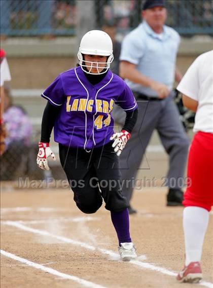 Thumbnail 2 in Corona vs. Norwalk photogallery.