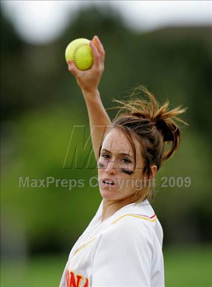 Thumbnail 2 in Corona vs. Norwalk photogallery.