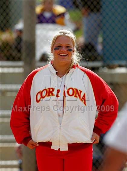 Thumbnail 2 in Corona vs. Norwalk photogallery.